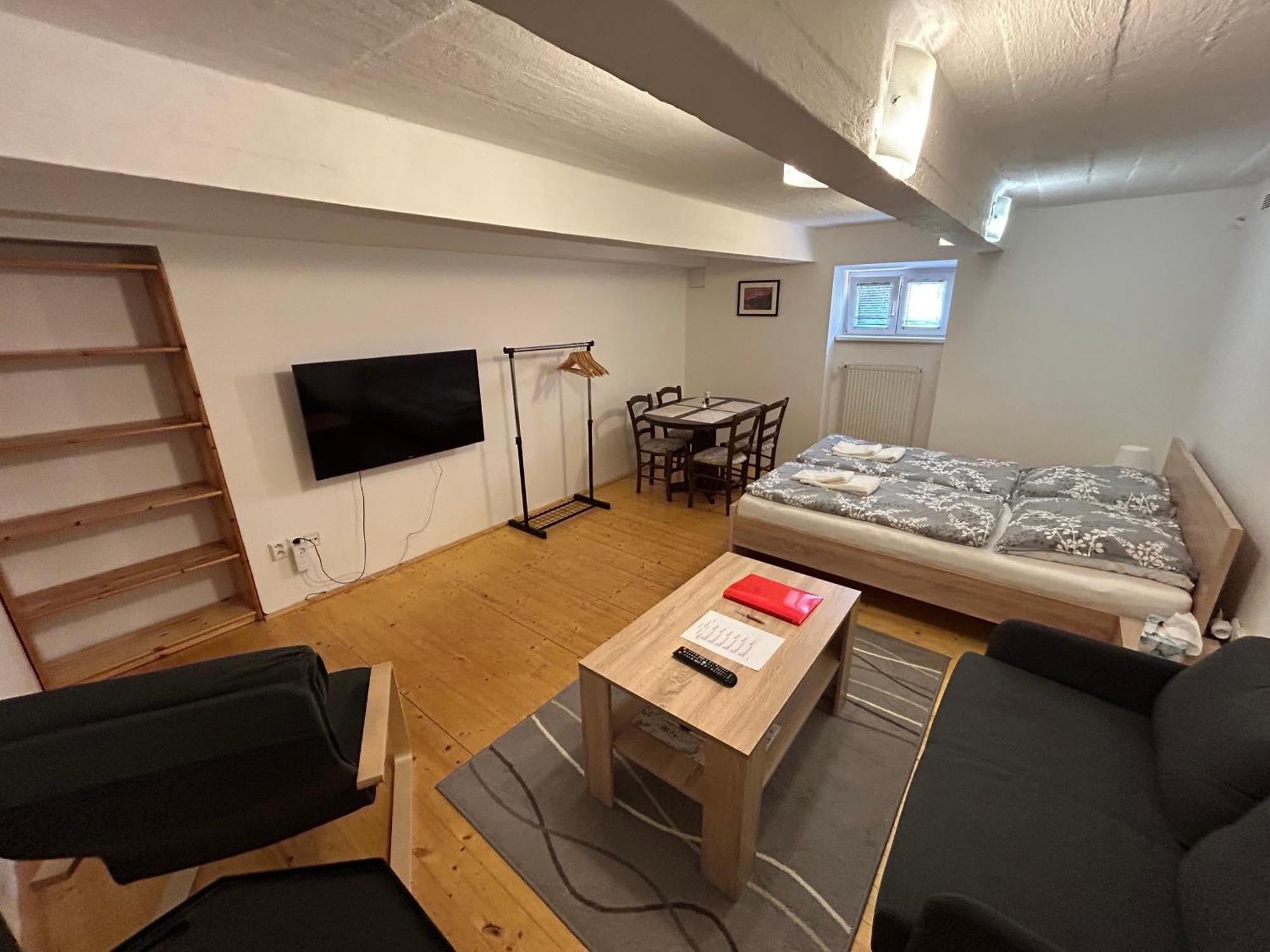 Apartmany U Kubiku Hradec Králové Zewnętrze zdjęcie