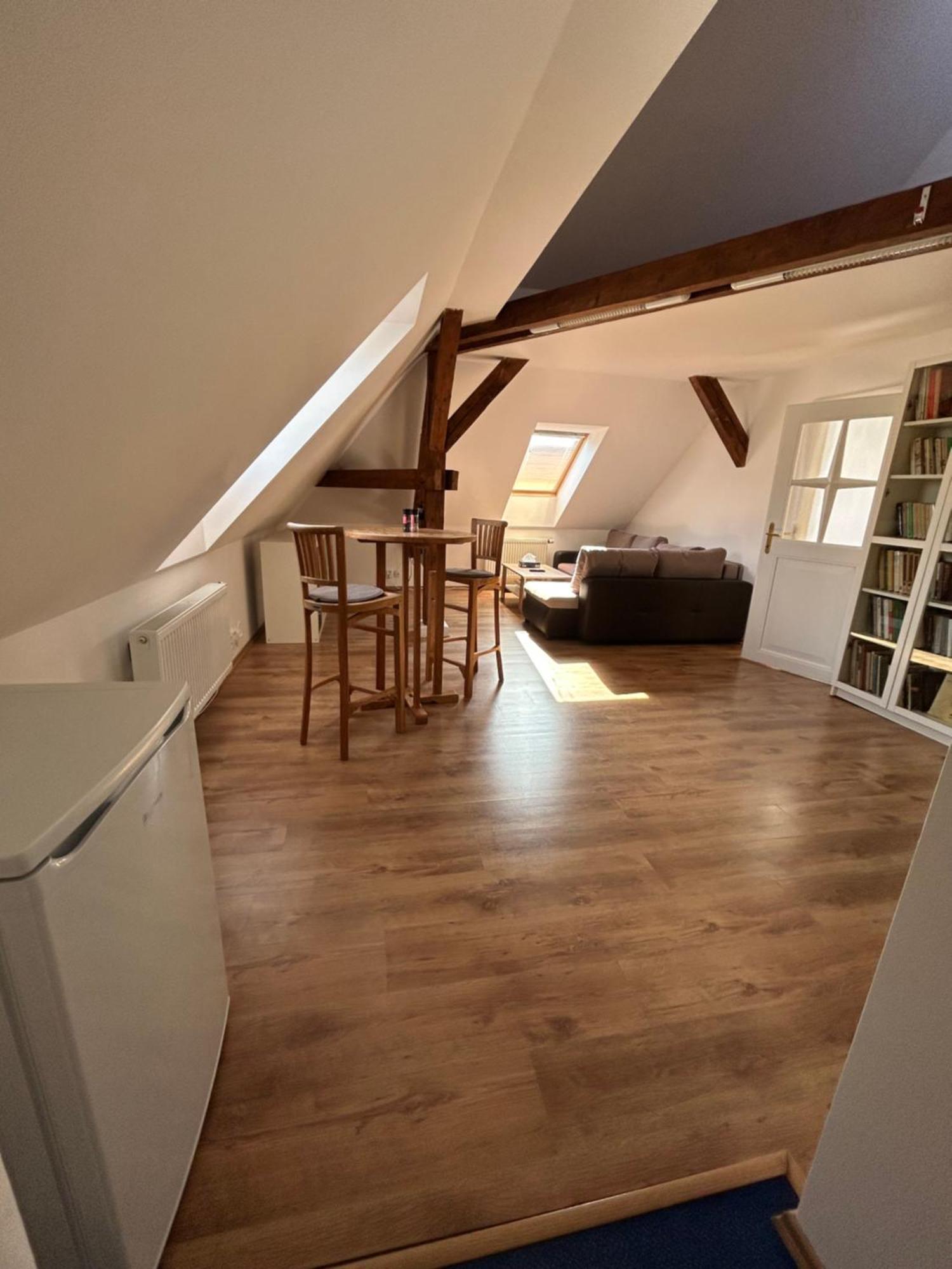 Apartmany U Kubiku Hradec Králové Zewnętrze zdjęcie